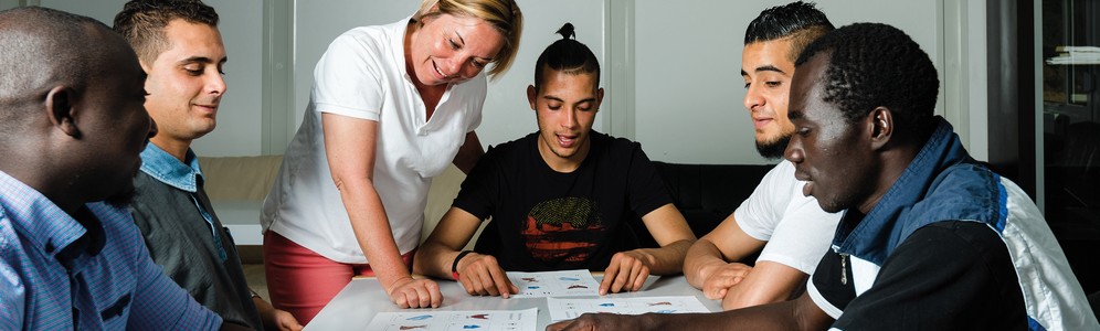 Landesinitiative „Durchstarten in Ausbildung und Arbeit“ – junge Erwachsene mit Duldung und Gestattung in Nordrhein-Westfalen (Download)